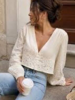 House of Harlow 1960 linen blend eyelet blouse
